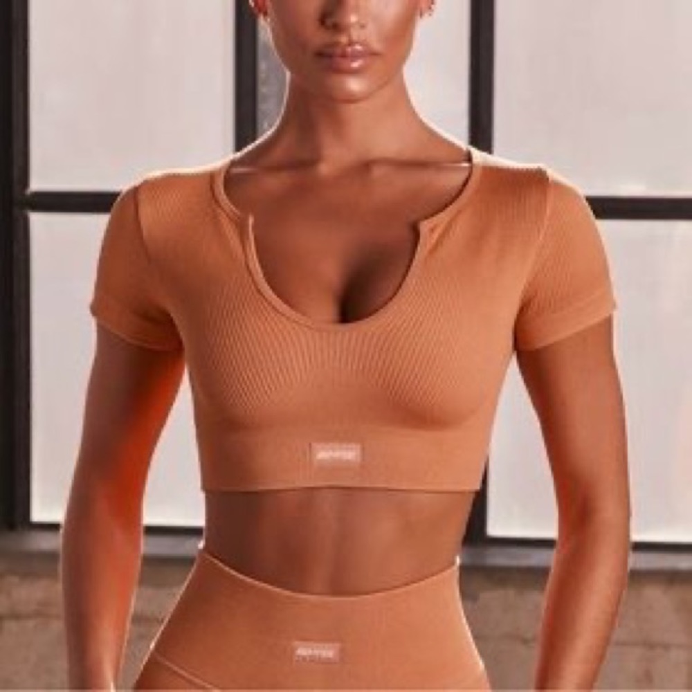 BO+TEE cropped ribbed top